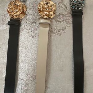 Elegant Gold and Black Women's Belt